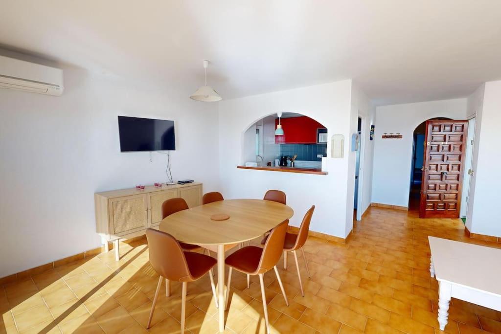 Appartement 65 M2 ,Piscine Vue Mer Roses Exterior photo